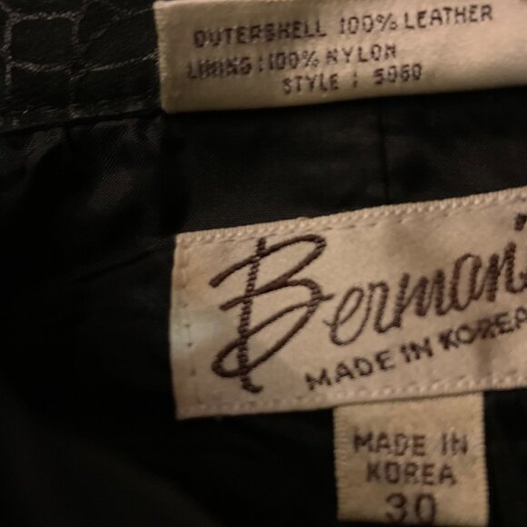 Bermans Vintage Black Crocodile Pattern Suede Leather Pants Size 8 Edgy Biker - Picture 8 of 14